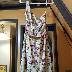 *3 for $18* Papaya one shoulder floral sundress 🌞